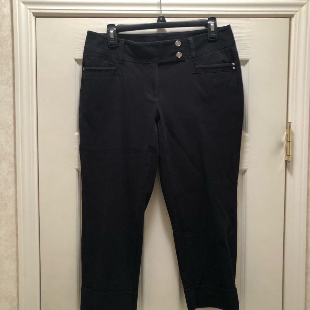 White House Black Market Capri Pants